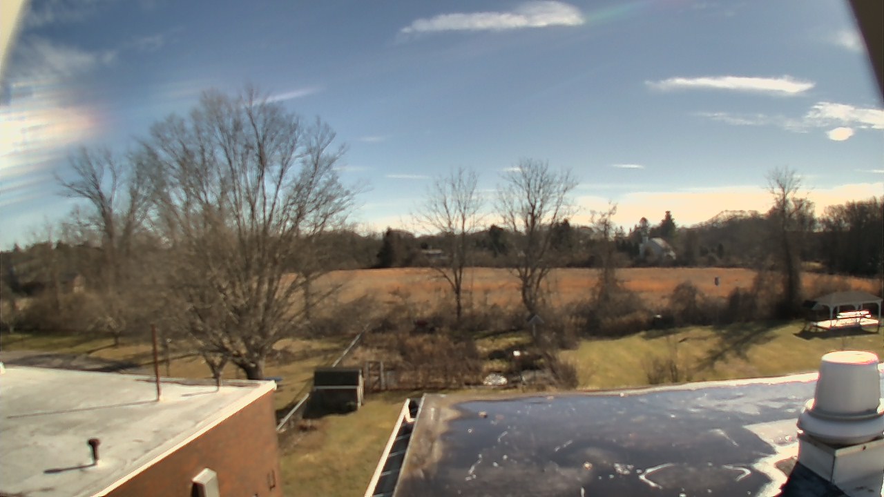 Thumbnail for current weather camera view from John M Moriarty ES in Norwich, Connecticut