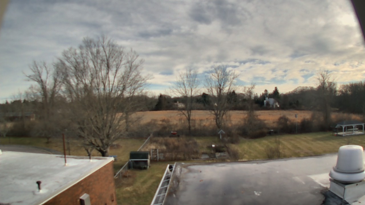 Thumbnail for current weather camera view from John M Moriarty ES in Norwich, Connecticut