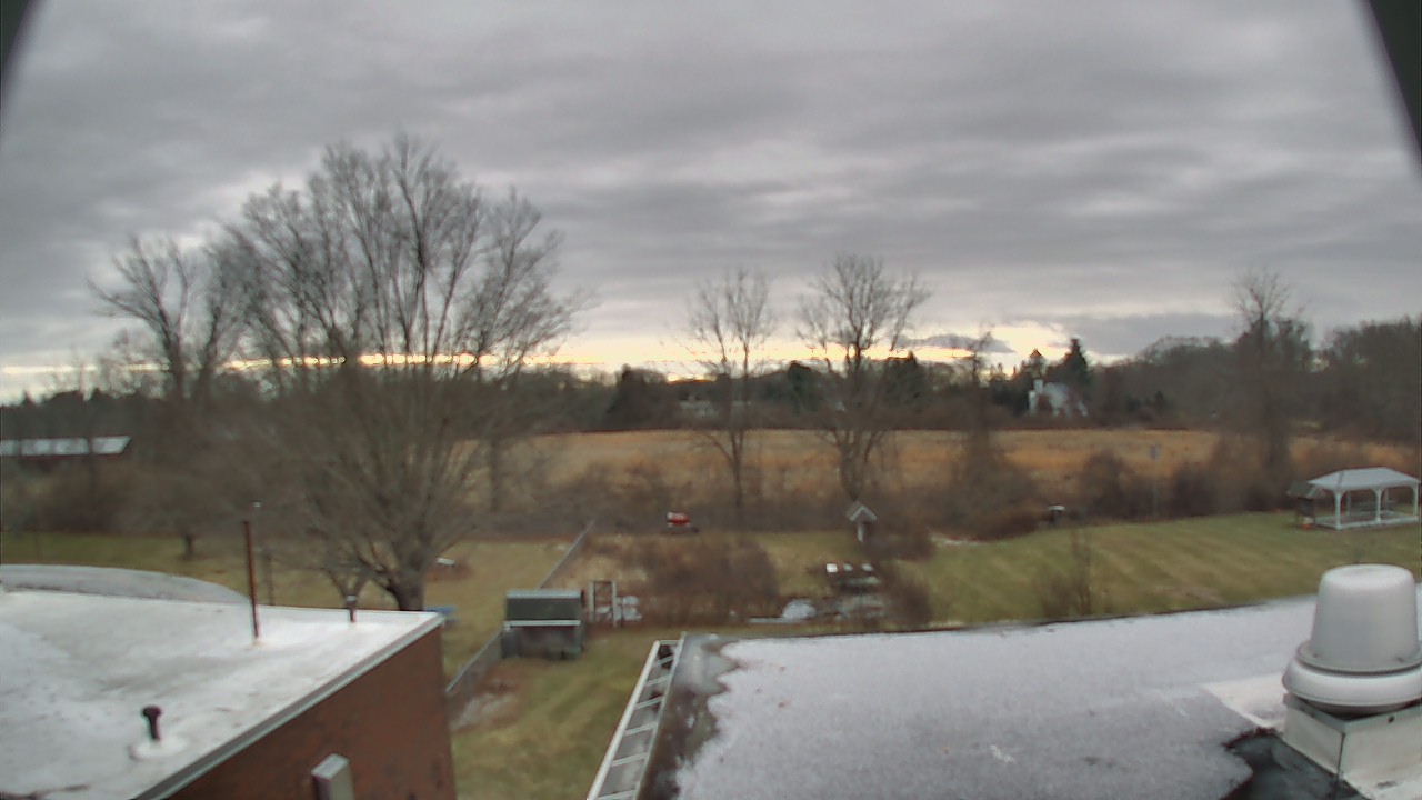 Thumbnail for current weather camera view from John M Moriarty ES in Norwich, Connecticut
