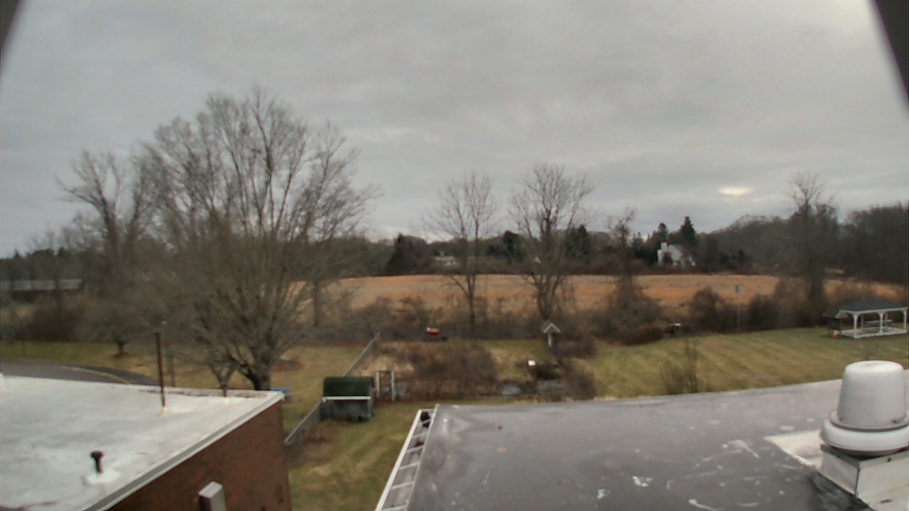 Thumbnail for current weather camera view from John M Moriarty ES in Norwich, Connecticut