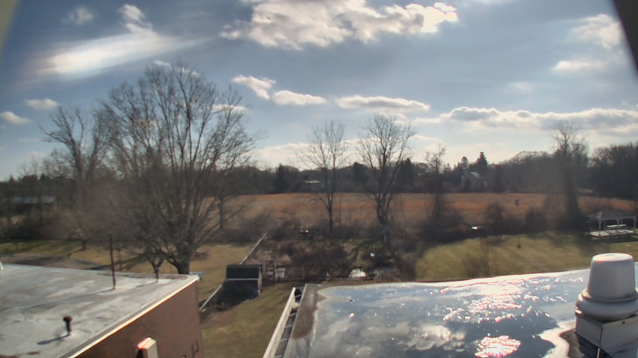 Thumbnail for current weather camera view from John M Moriarty ES in Norwich, Connecticut