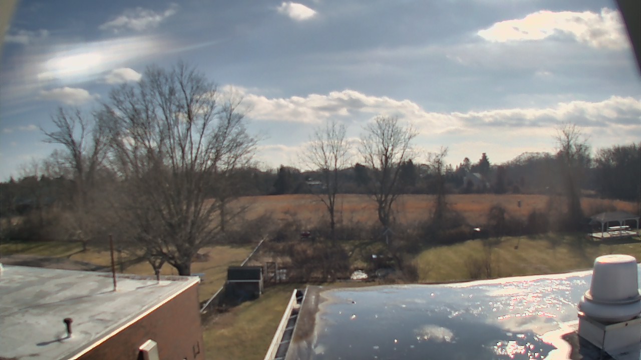 Thumbnail for current weather camera view from John M Moriarty ES in Norwich, Connecticut