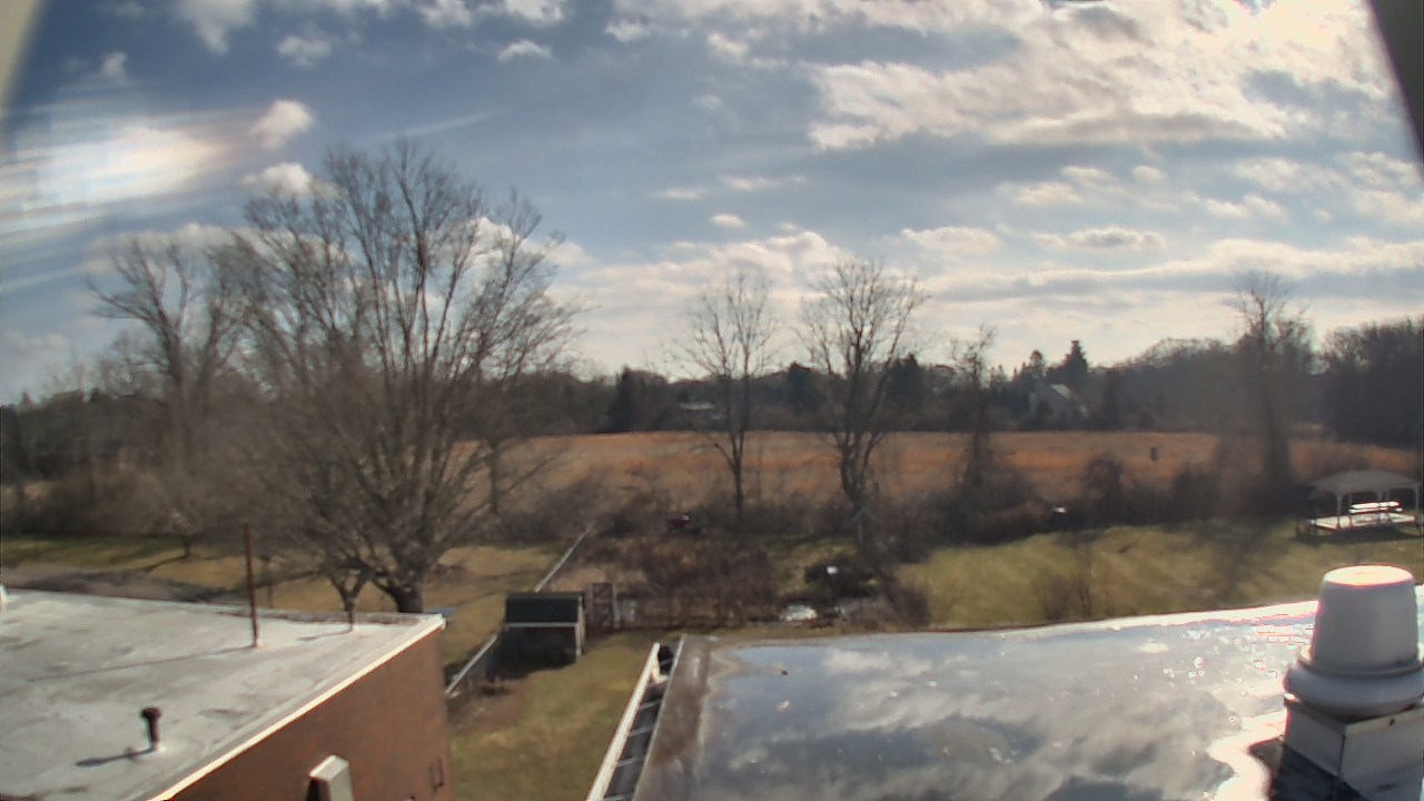 Thumbnail for current weather camera view from John M Moriarty ES in Norwich, Connecticut