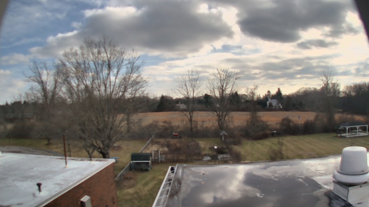 Thumbnail for current weather camera view from John M Moriarty ES in Norwich, Connecticut