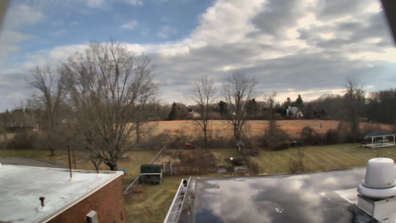 Thumbnail for current weather camera view from John M Moriarty ES in Norwich, Connecticut
