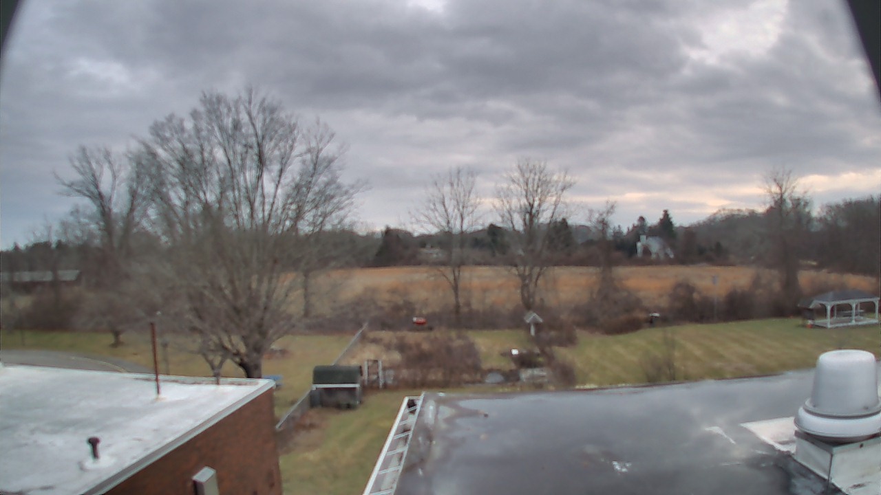 Thumbnail for current weather camera view from John M Moriarty ES in Norwich, Connecticut