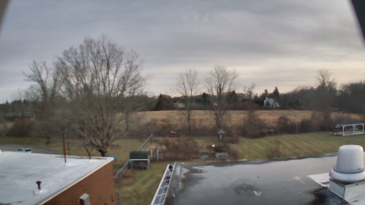 Thumbnail for current weather camera view from John M Moriarty ES in Norwich, Connecticut