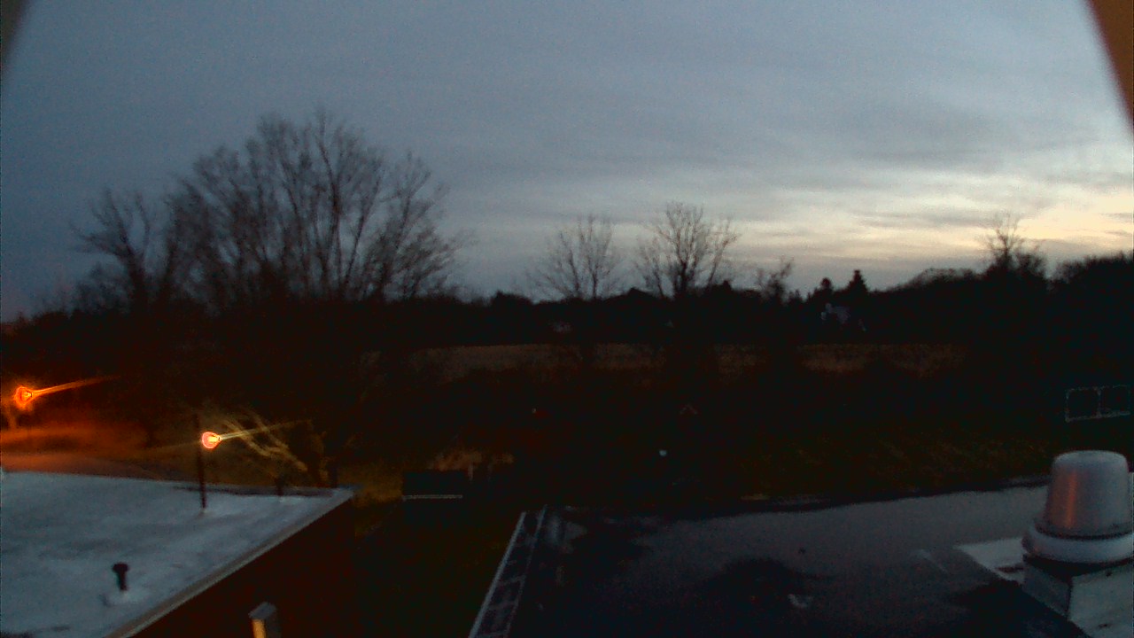 Thumbnail for current weather camera view from John M Moriarty ES in Norwich, Connecticut