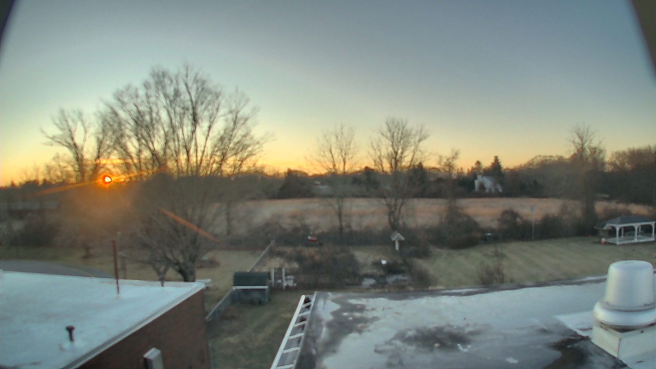 Thumbnail for current weather camera view from John M Moriarty ES in Norwich, Connecticut