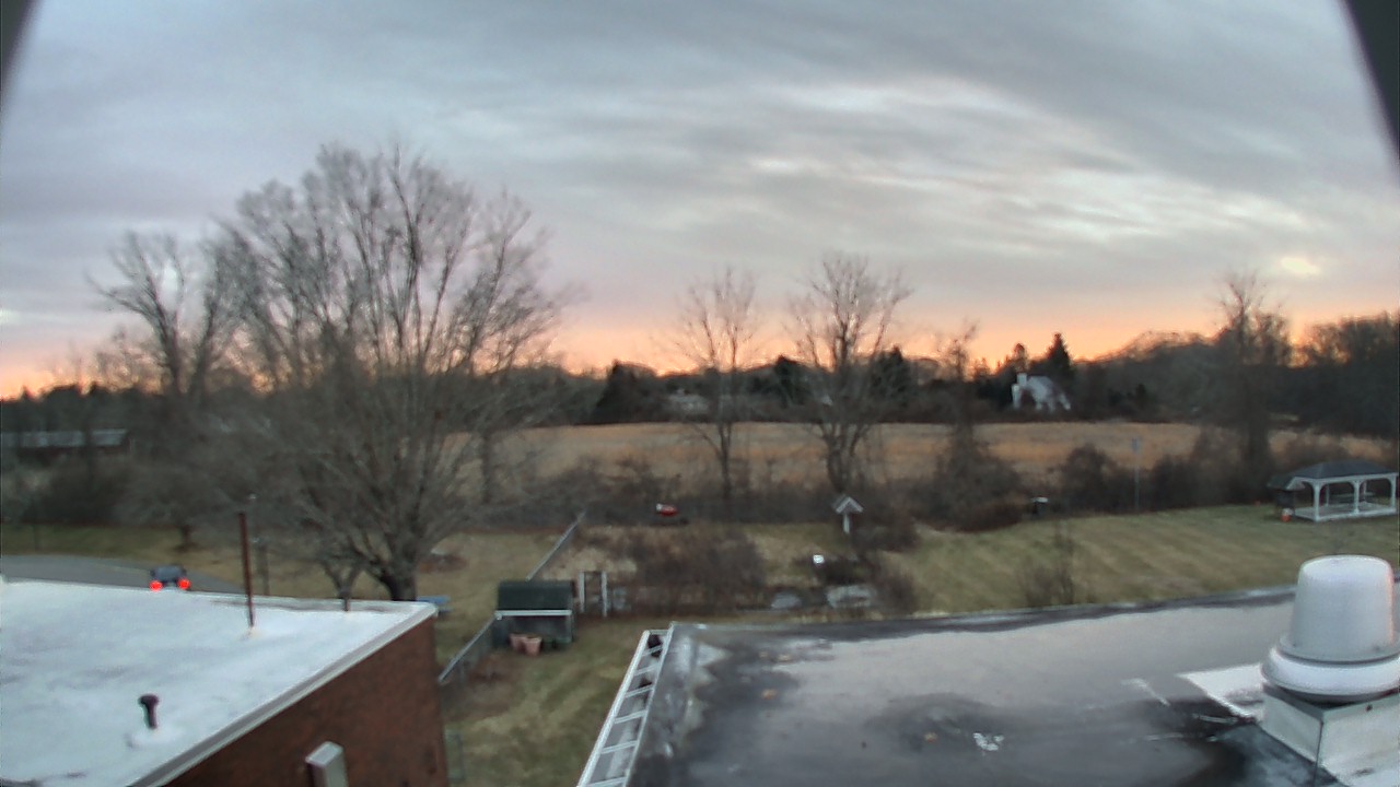 Thumbnail for current weather camera view from John M Moriarty ES in Norwich, Connecticut