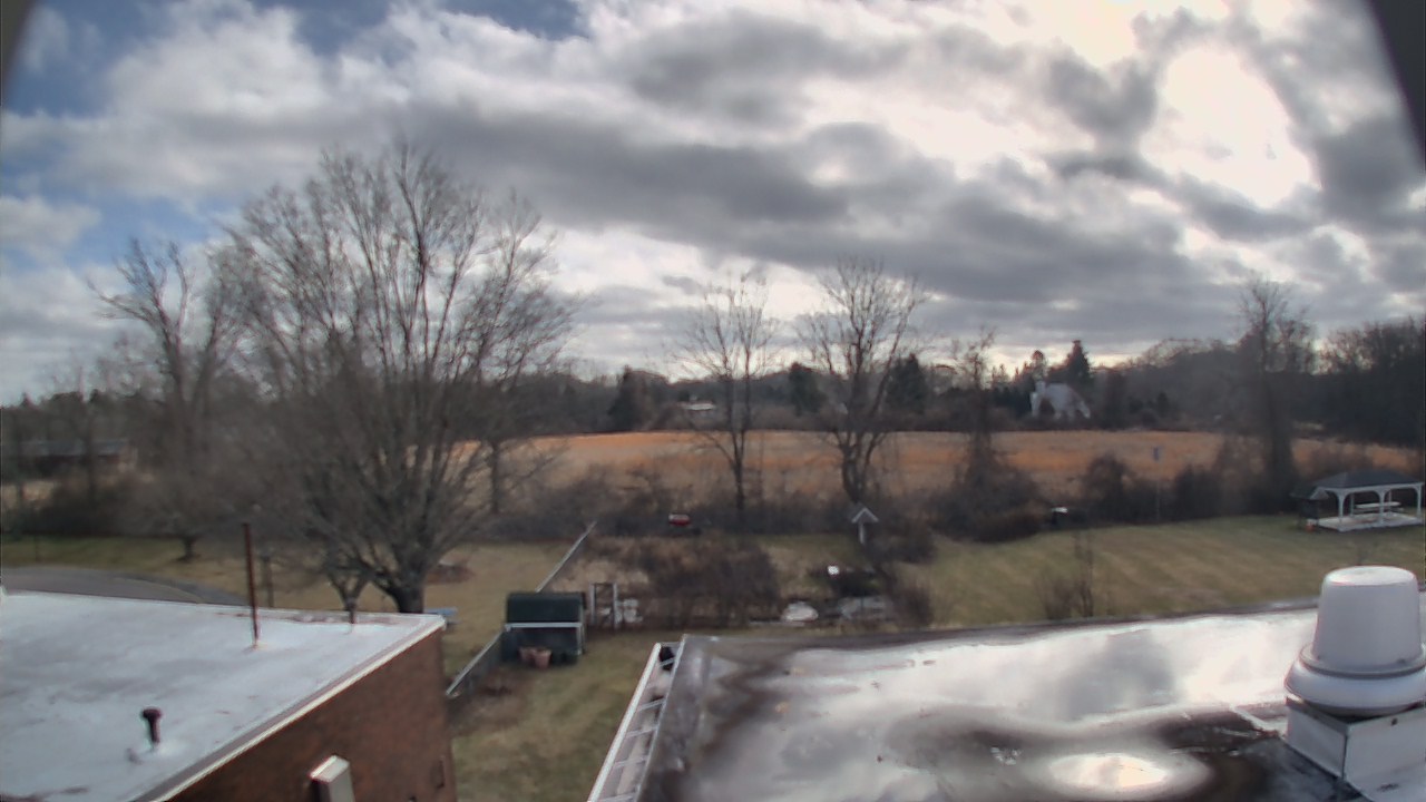 Thumbnail for current weather camera view from John M Moriarty ES in Norwich, Connecticut