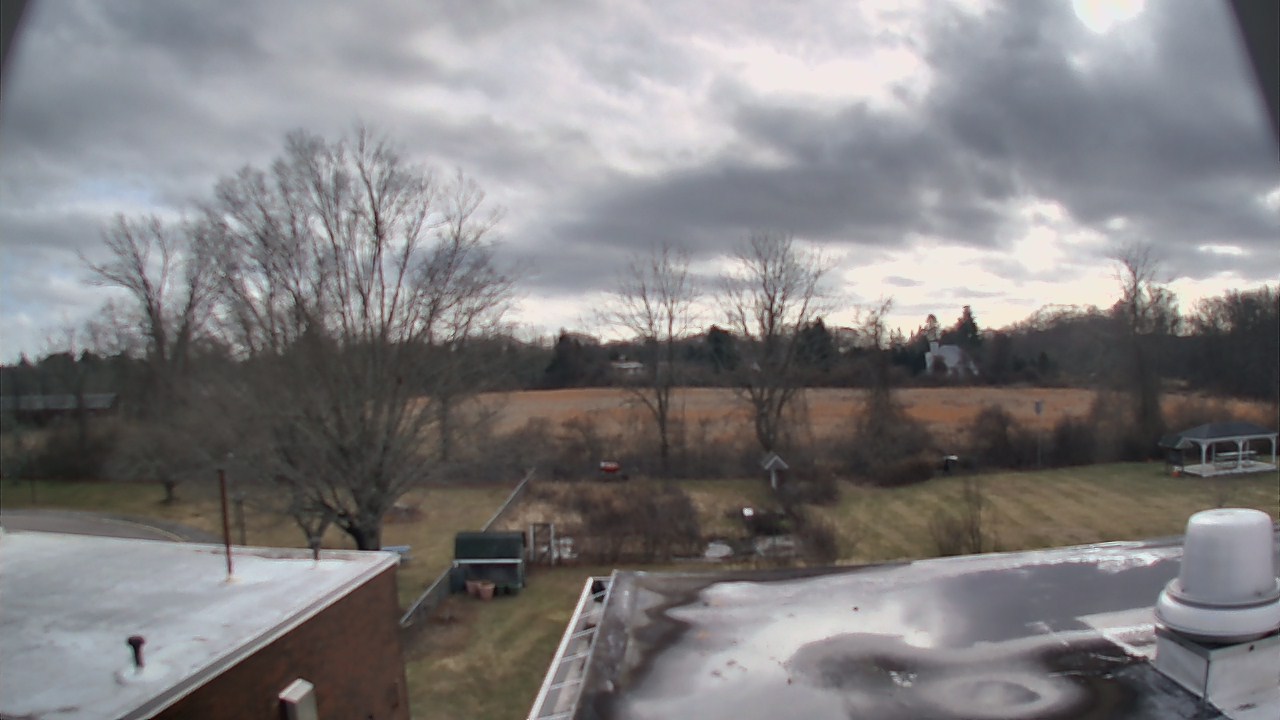 Thumbnail for current weather camera view from John M Moriarty ES in Norwich, Connecticut