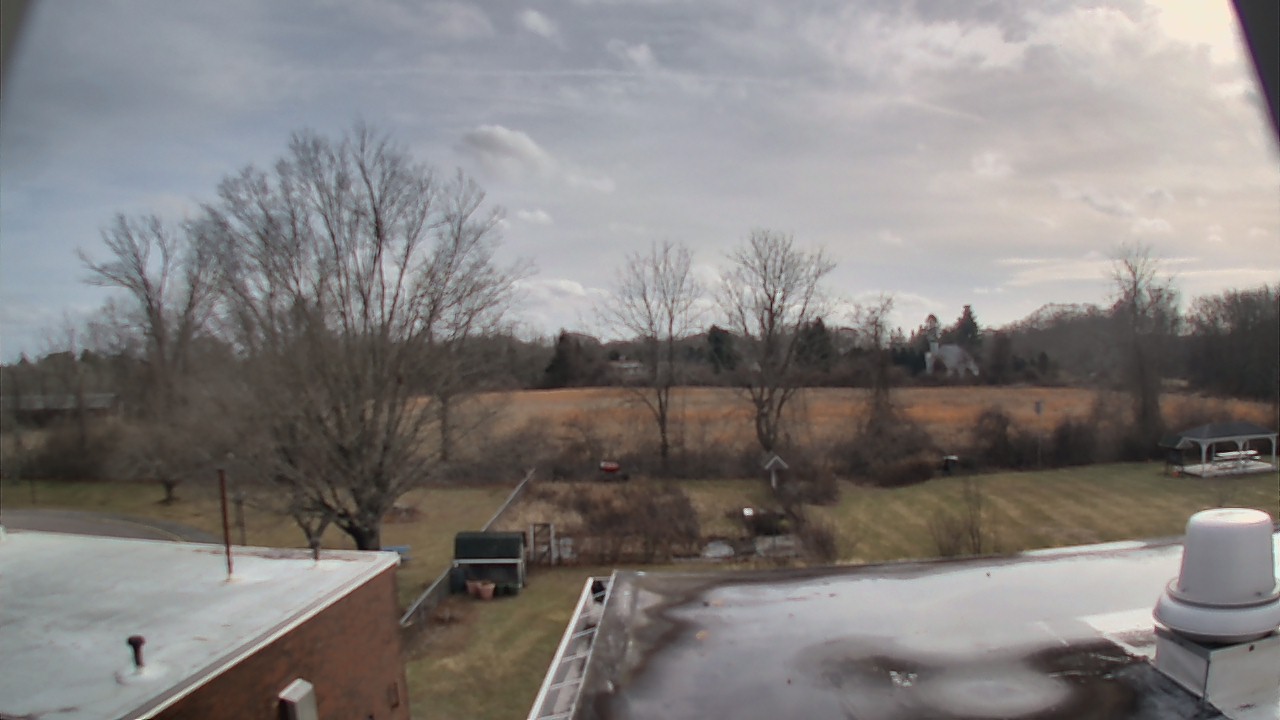 Thumbnail for current weather camera view from John M Moriarty ES in Norwich, Connecticut