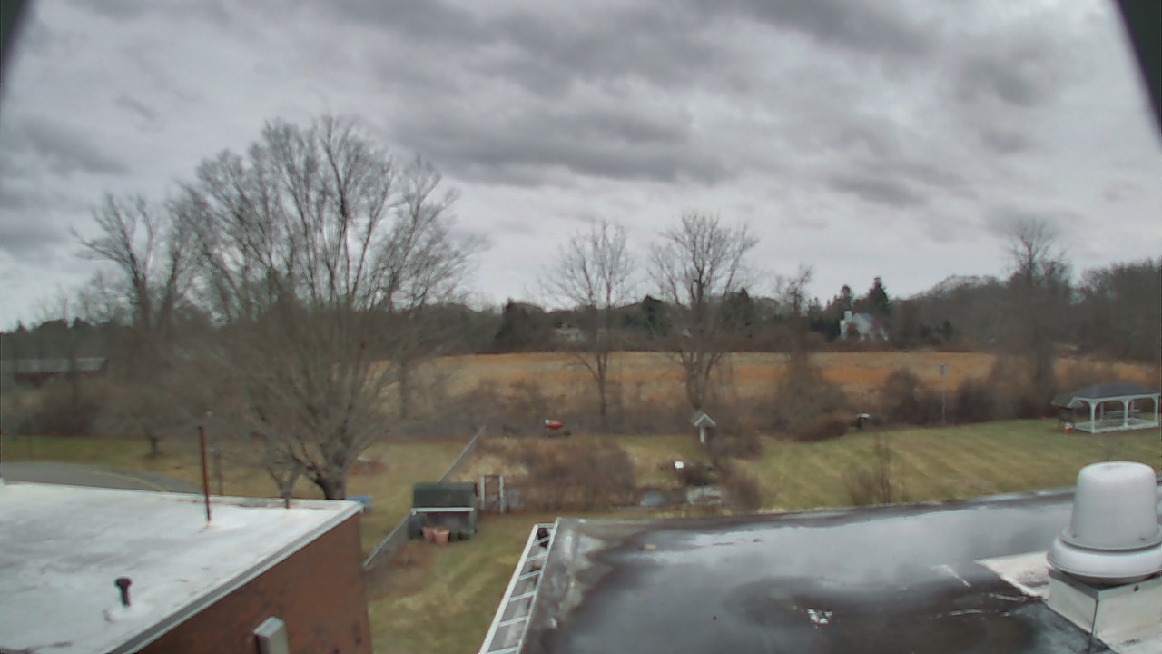 Thumbnail for current weather camera view from John M Moriarty ES in Norwich, Connecticut
