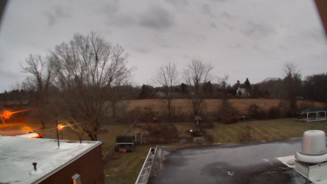 Thumbnail for current weather camera view from John M Moriarty ES in Norwich, Connecticut