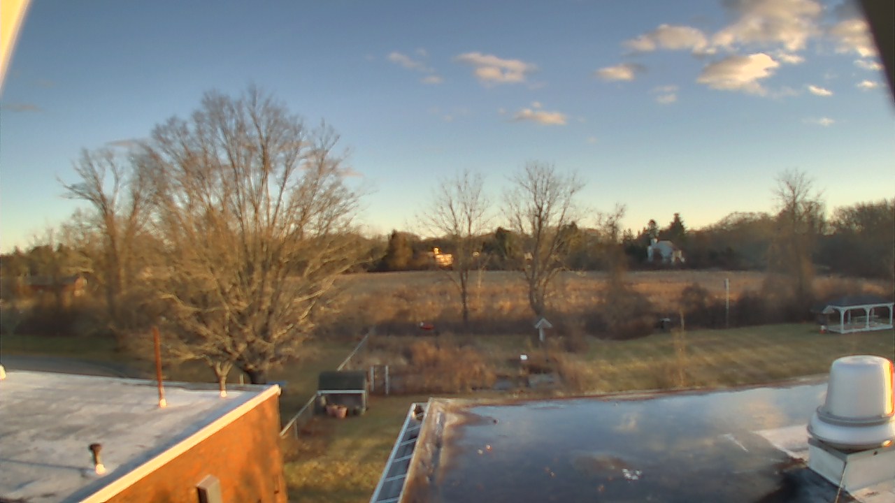 Thumbnail for current weather camera view from John M Moriarty ES in Norwich, Connecticut