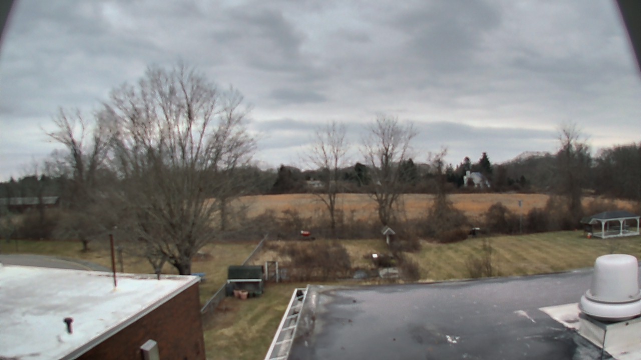 Thumbnail for current weather camera view from John M Moriarty ES in Norwich, Connecticut