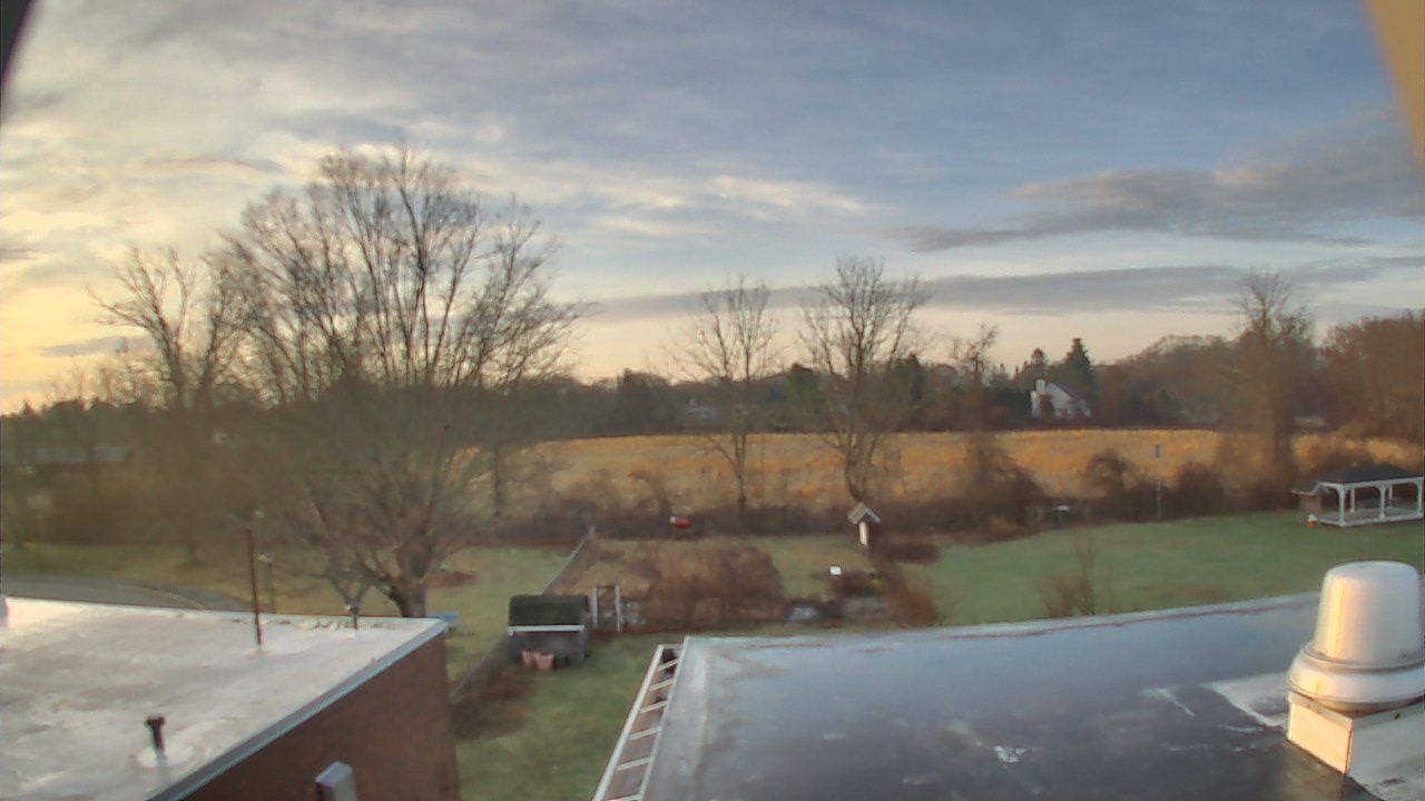Thumbnail for current weather camera view from John M Moriarty ES in Norwich, Connecticut
