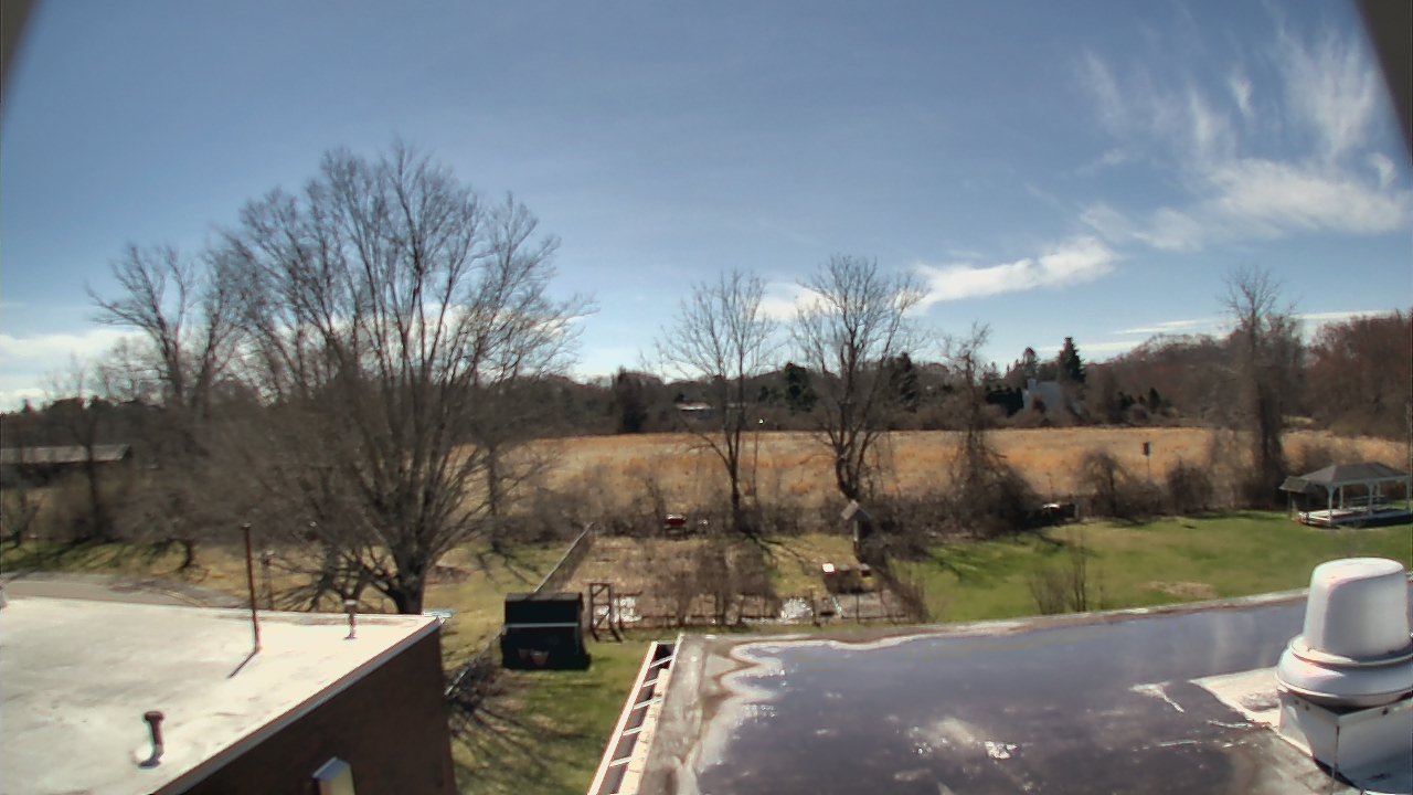 Thumbnail for current weather camera view from John M Moriarty ES in Norwich, Connecticut