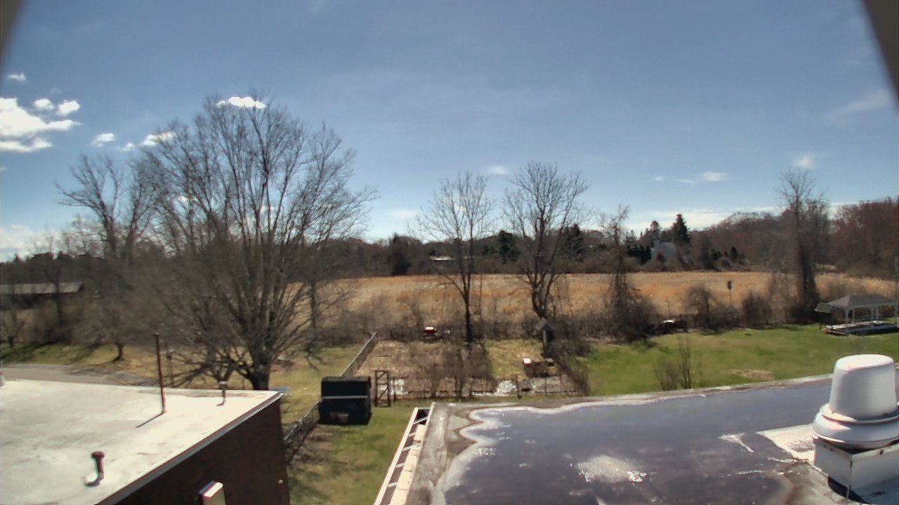 Thumbnail for current weather camera view from John M Moriarty ES in Norwich, Connecticut