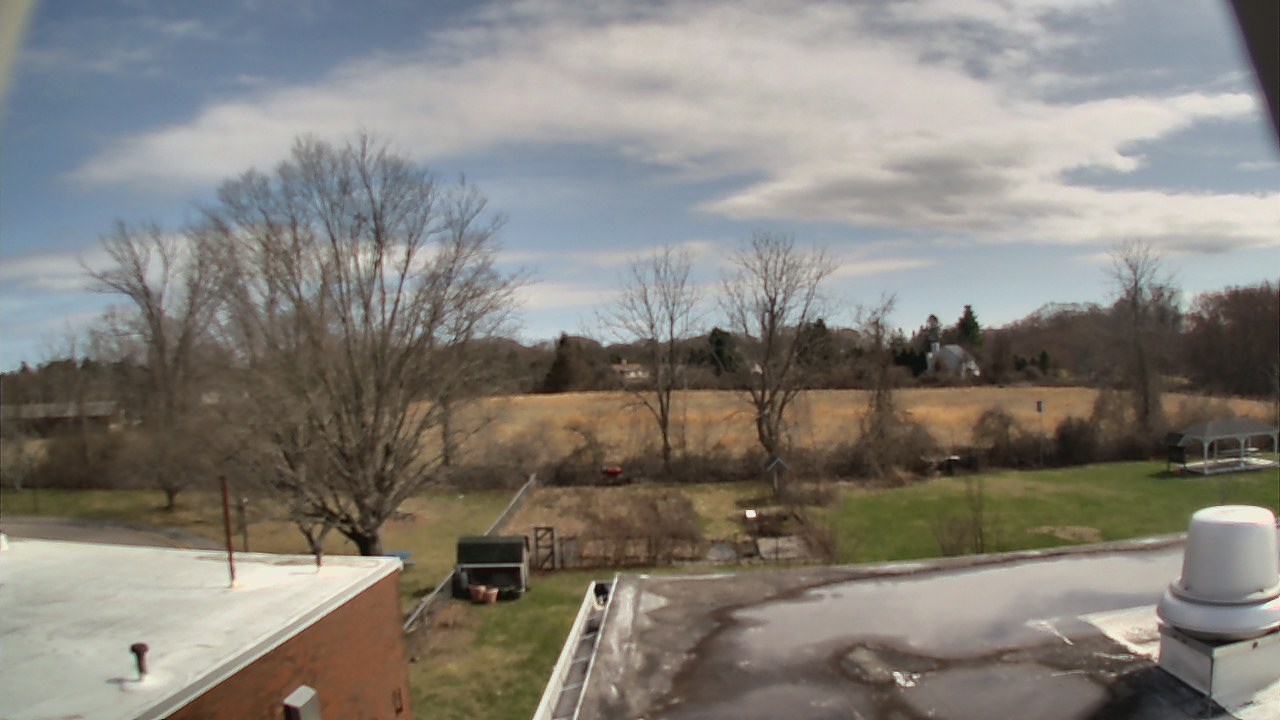Thumbnail for current weather camera view from John M Moriarty ES in Norwich, Connecticut