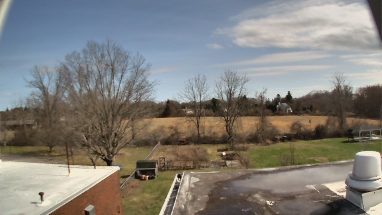 Thumbnail for current weather camera view from John M Moriarty ES in Norwich, Connecticut
