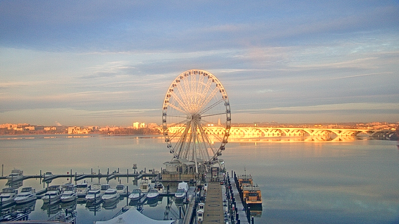 Thumbnail for current weather camera view from National Harbor in Oxon Hill, Maryland