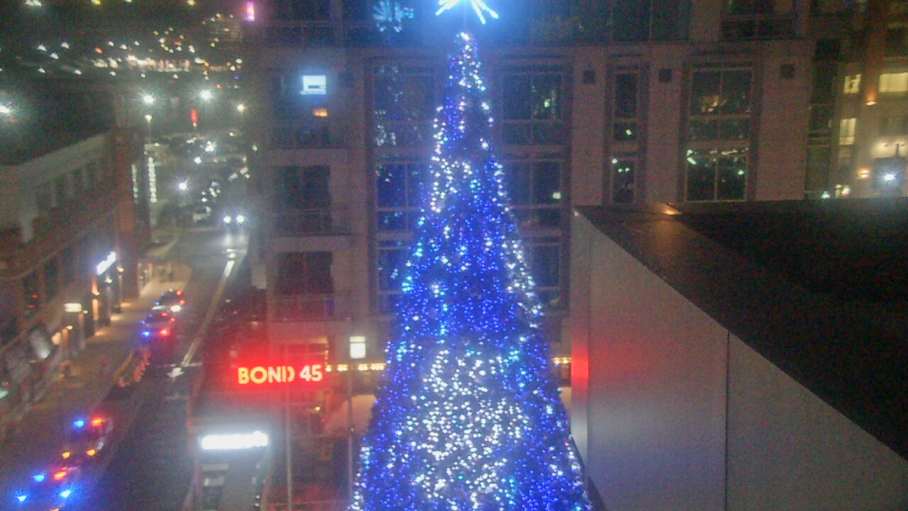 Thumbnail for current weather camera view from National Harbor in Oxon Hill, Maryland