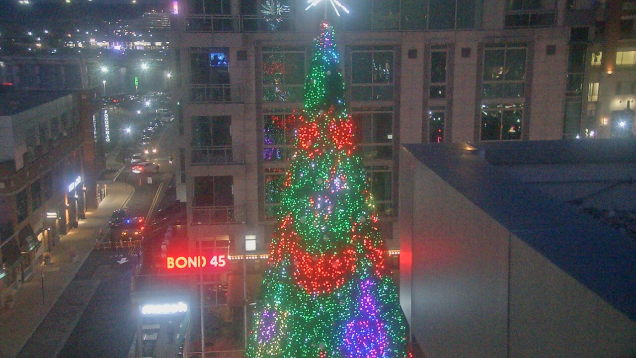 Thumbnail for current weather camera view from National Harbor in Oxon Hill, Maryland