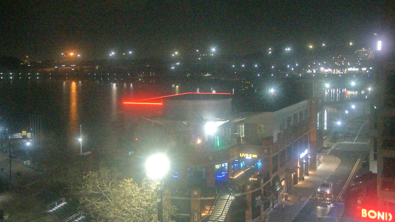 Thumbnail for current weather camera view from National Harbor in Oxon Hill, Maryland