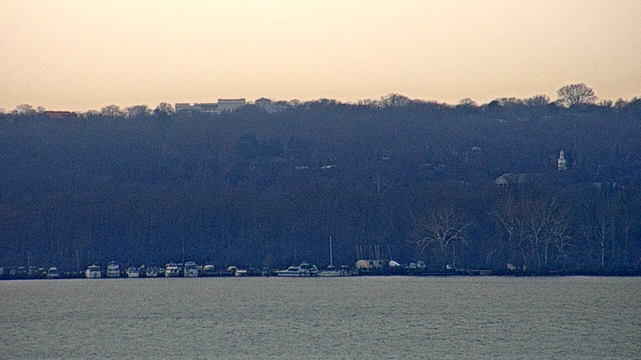 Thumbnail for current weather camera view from National Harbor in Oxon Hill, Maryland