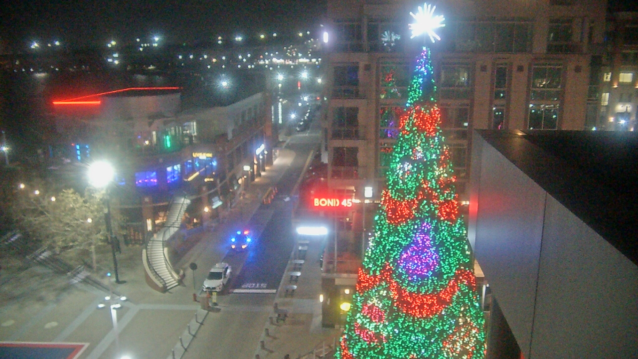Thumbnail for current weather camera view from National Harbor in Oxon Hill, Maryland