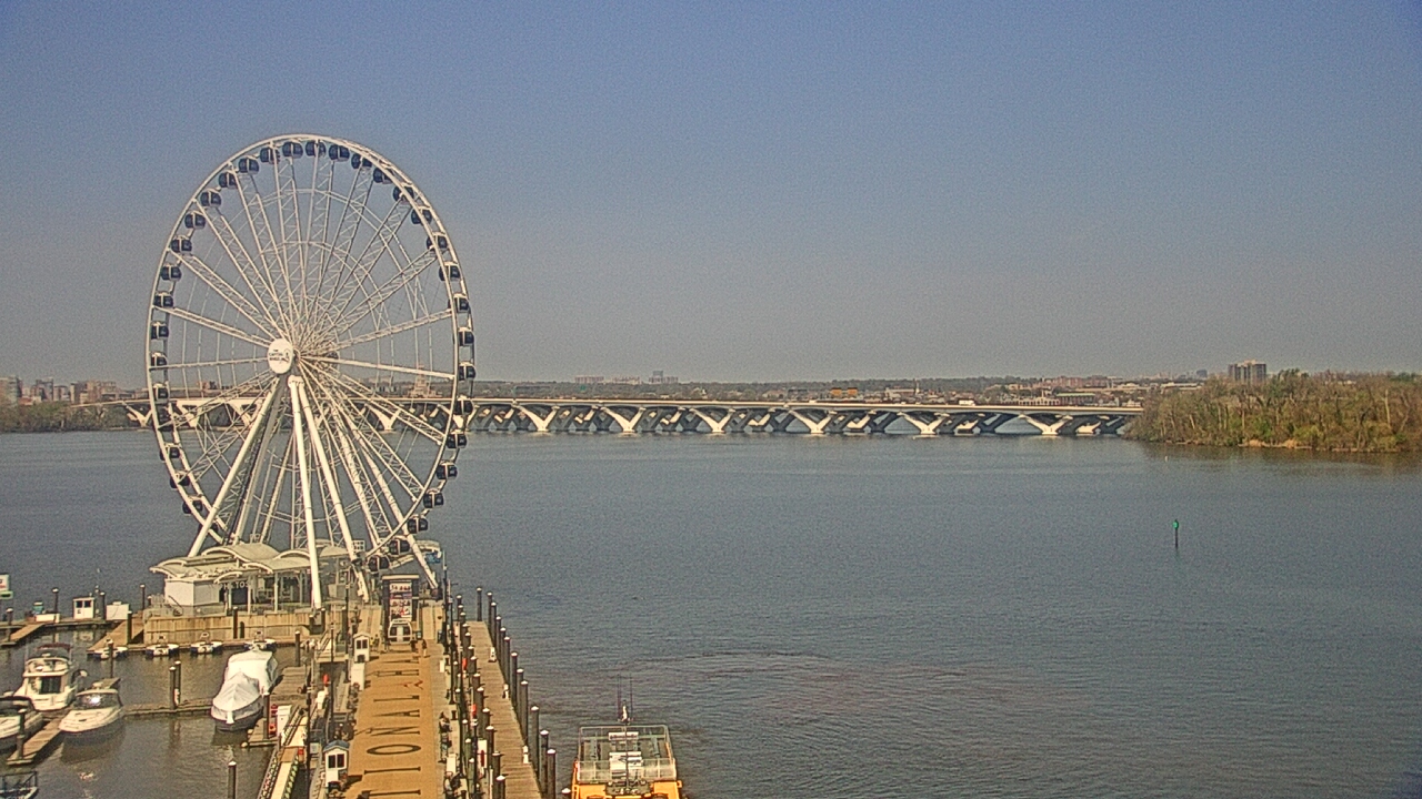 Thumbnail for current weather camera view from National Harbor in Oxon Hill, Maryland