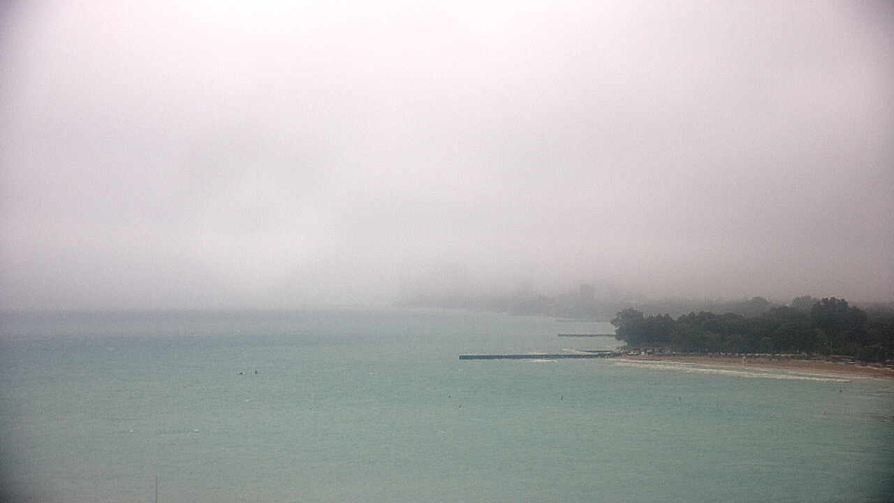Thumbnail for current weather camera view from Northwestern University in Evanston, Illinois