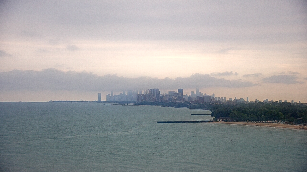 Thumbnail for current weather camera view from Northwestern University in Evanston, Illinois