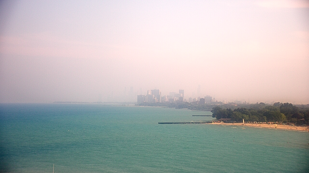 Thumbnail for current weather camera view from Northwestern University in Evanston, Illinois