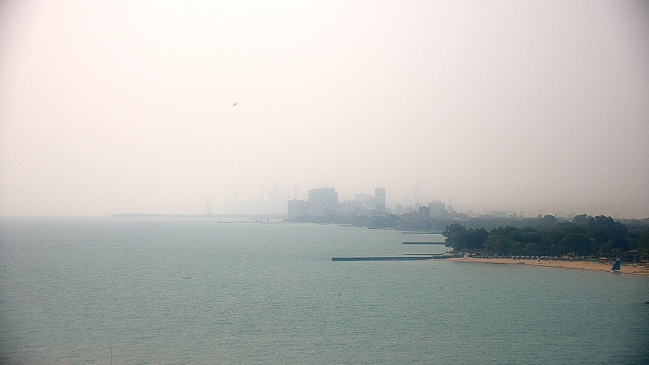 Thumbnail for current weather camera view from Northwestern University in Evanston, Illinois
