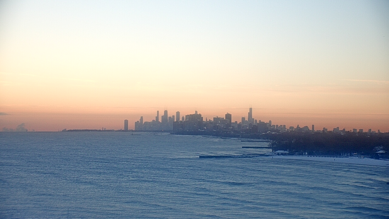 Thumbnail for current weather camera view from Northwestern University in Evanston, Illinois