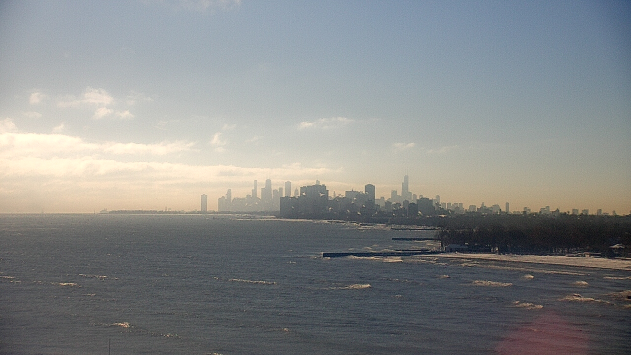 Thumbnail for current weather camera view from Northwestern University in Evanston, Illinois
