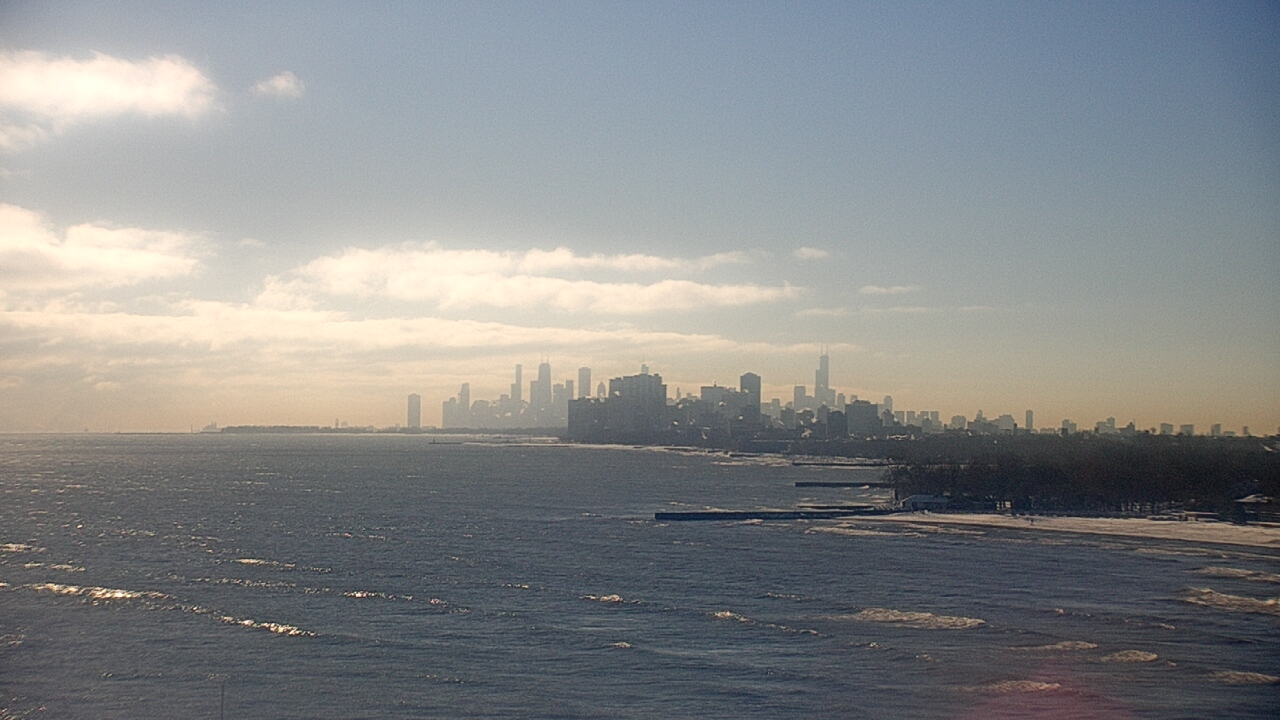 Thumbnail for current weather camera view from Northwestern University in Evanston, Illinois