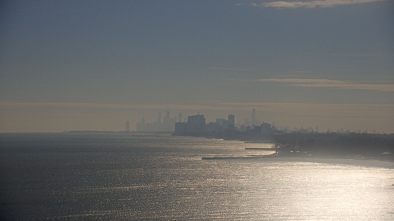 Thumbnail for current weather camera view from Northwestern University in Evanston, Illinois