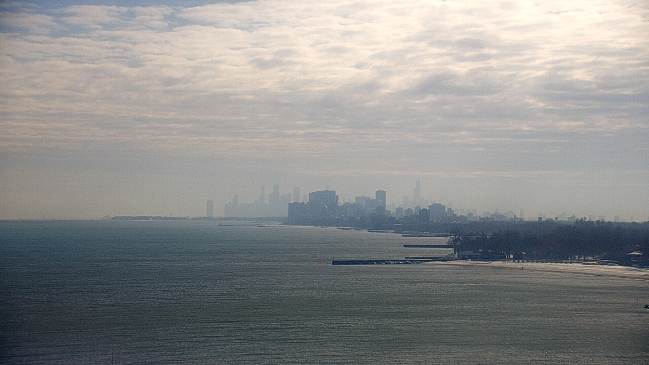 Thumbnail for current weather camera view from Northwestern University in Evanston, Illinois