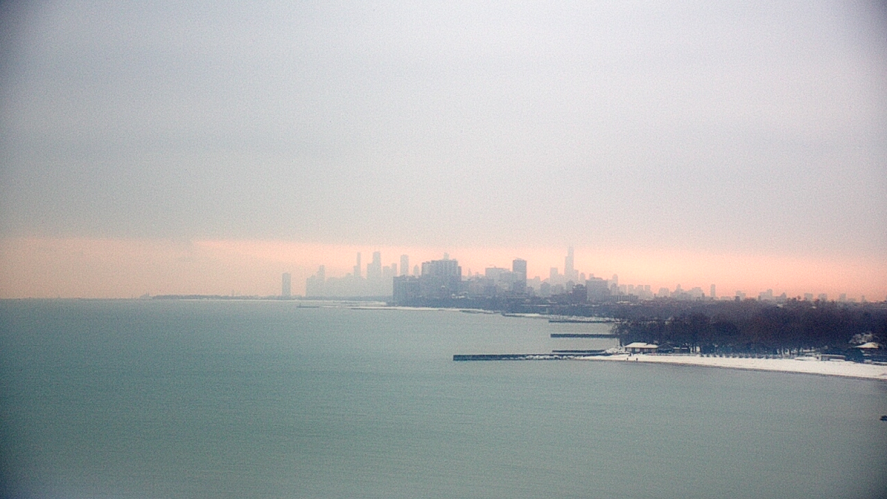 Thumbnail for current weather camera view from Northwestern University in Evanston, Illinois