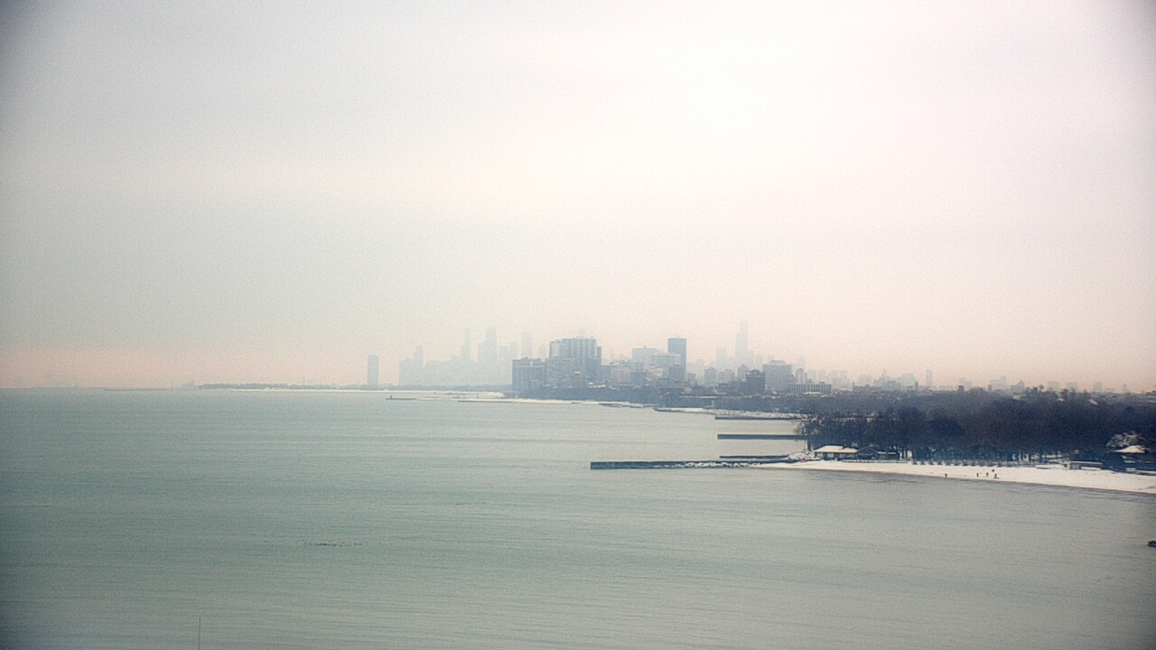 Thumbnail for current weather camera view from Northwestern University in Evanston, Illinois