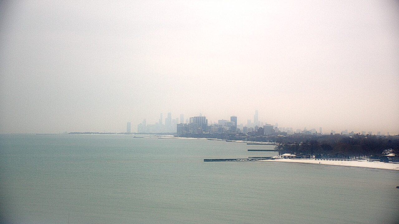 Thumbnail for current weather camera view from Northwestern University in Evanston, Illinois