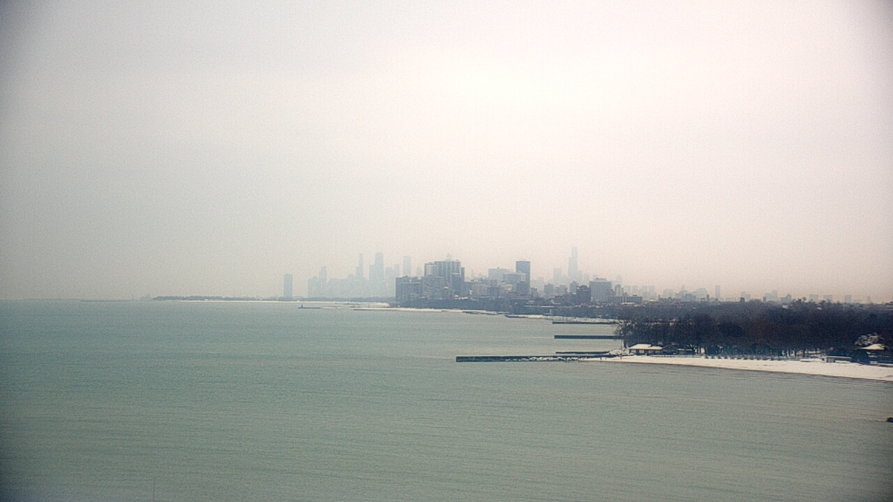 Thumbnail for current weather camera view from Northwestern University in Evanston, Illinois