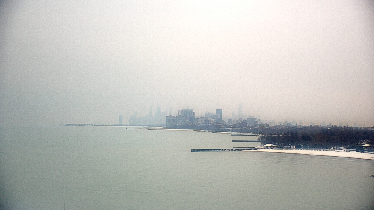 Thumbnail for current weather camera view from Northwestern University in Evanston, Illinois