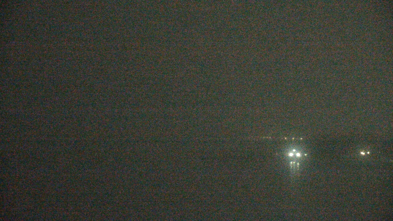 Thumbnail for current weather camera view from Northwestern University in Evanston, Illinois