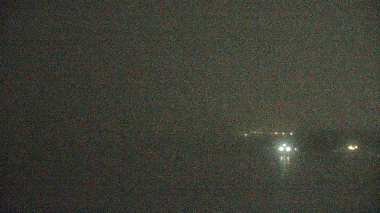 Thumbnail for current weather camera view from Northwestern University in Evanston, Illinois