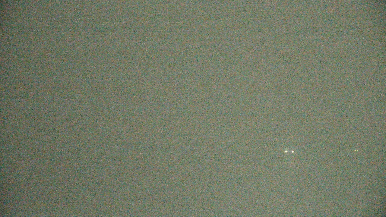 Thumbnail for current weather camera view from Northwestern University in Evanston, Illinois